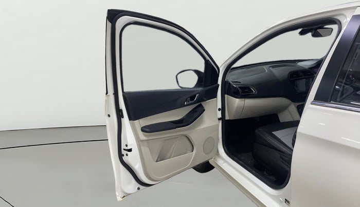2024 Tata Tiago XZ PLUS PETROL, Petrol, Manual, 19,168 km, LHS Front Door