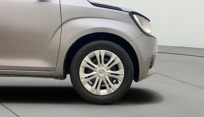 2018 Maruti IGNIS DELTA 1.2 AMT, Petrol, Automatic, 1,10,580 km, Right Front Wheel