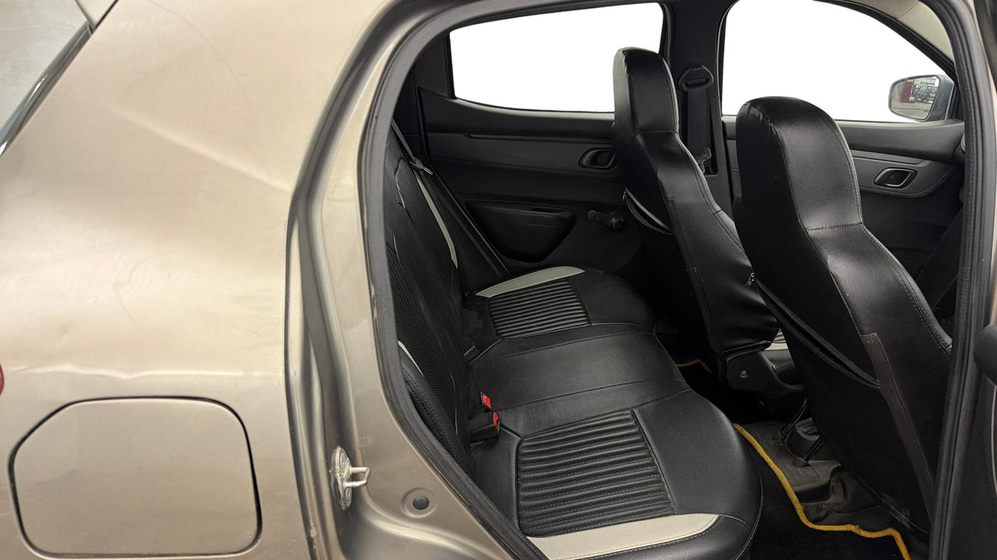 2019 Renault Kwid RXL, Petrol, Manual, 26,519 km, Right Side Rear Door Cabin