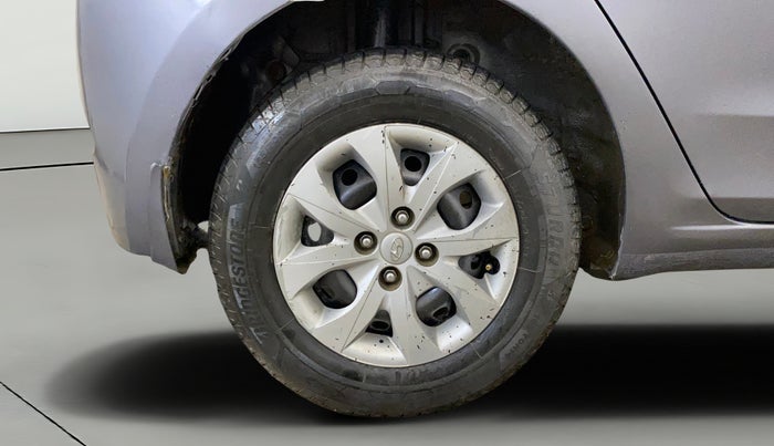 2017 Hyundai Elite i20 SPORTZ 1.2, Petrol, Manual, 79,297 km, Right Rear Wheel