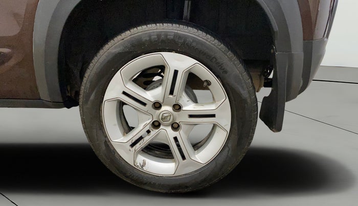 2022 Renault Kiger RXT MT, Petrol, Manual, 30,854 km, Left Rear Wheel