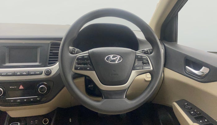2018 Hyundai Verna 1.6 EX VTVT AT, Petrol, Automatic, 79,682 km, Steering Wheel Close Up