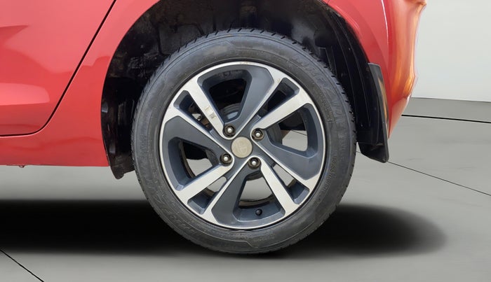 2022 Tata ALTROZ XZ PETROL, Petrol, Manual, 42,238 km, Left Rear Wheel