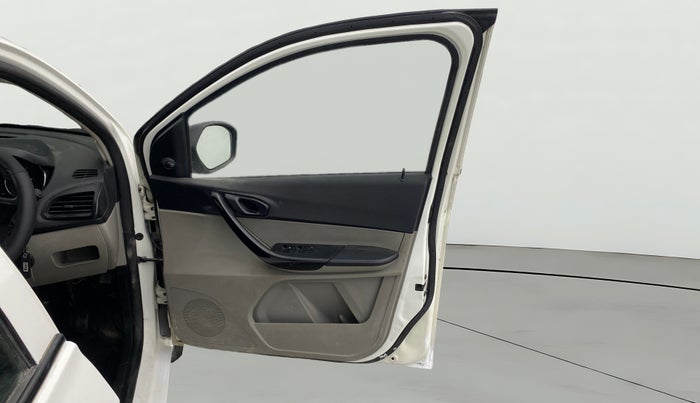 2019 Tata Tiago XM PETROL, Petrol, Manual, 23,621 km, RHS Front Door