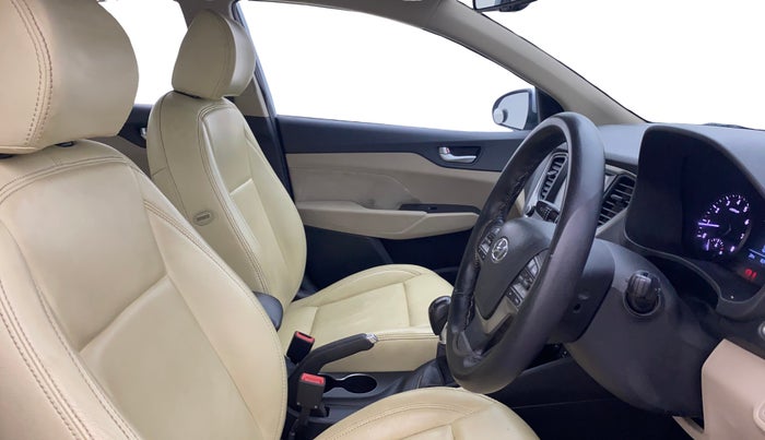 2019 Hyundai Verna 1.6 VTVT SX, Petrol, Manual, 82,873 km, Right Side Front Door Cabin