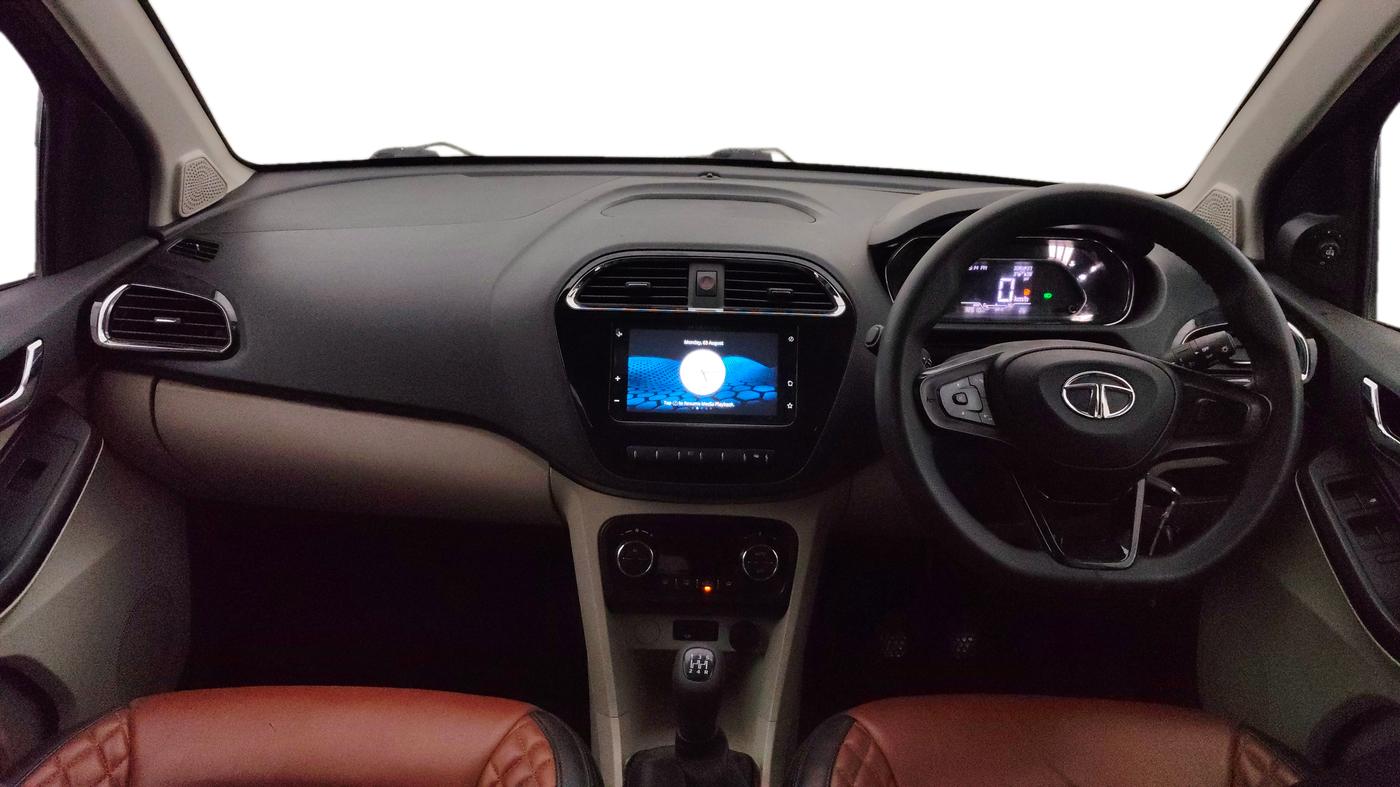 2023 Tata Tiago XZ PLUS PETROL, Petrol, Manual, 32,581 km, Dashboard