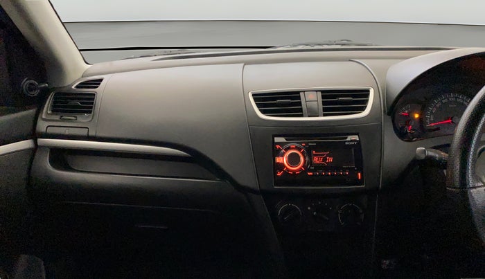 2017 Maruti Swift LXI (O), Petrol, Manual, 52,102 km, Air Conditioner