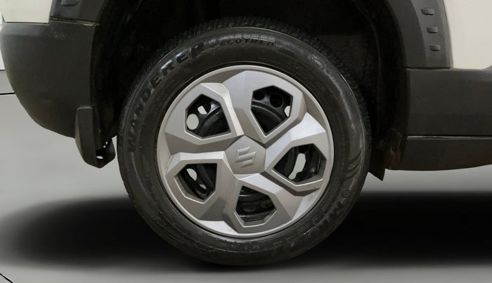 2023 Maruti BREZZA LXI S- CNG, CNG, Manual, 57,276 km, Right Rear Wheel