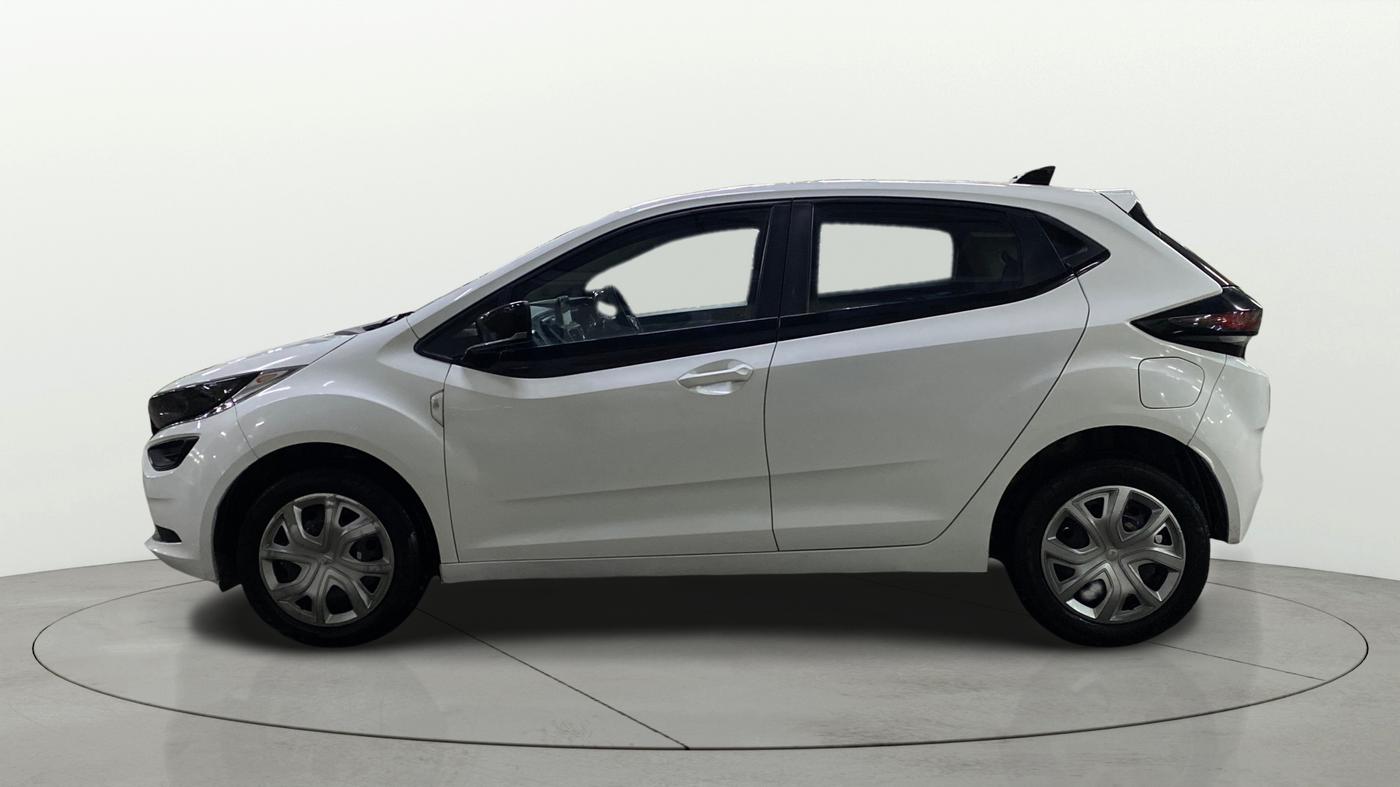 2023 Tata ALTROZ XM PLUS SUNROOF CNG, CNG, Manual, 25,460 km, Left Side