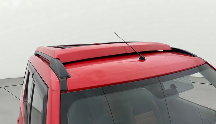 2019 Mahindra TUV300 T10, Diesel, Manual, 90,633 km, Roof