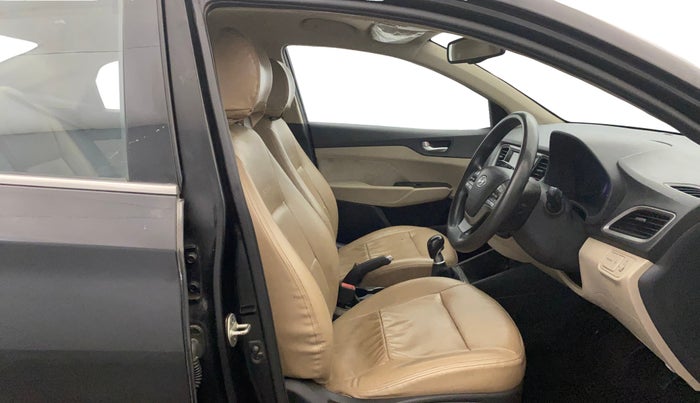 2019 Hyundai Verna 1.6 VTVT SX, Petrol, Manual, 85,368 km, Right Side Front Door Cabin