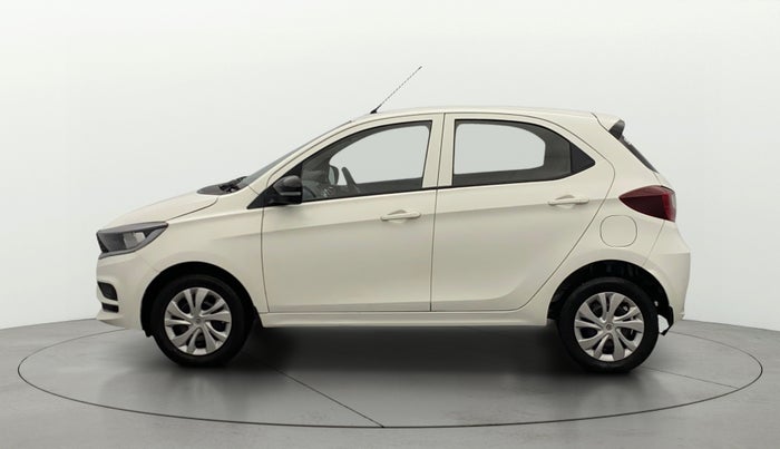 2022 Tata Tiago XT CNG, CNG, Manual, 50,251 km, Left Side