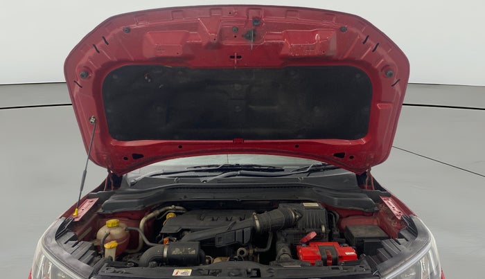 2021 Mahindra XUV300 W8 1.2 PETROL, Petrol, Manual, 55,848 km, Open Bonet