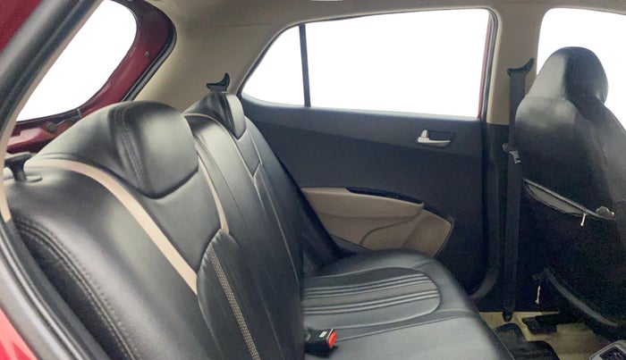 2015 Hyundai Grand i10 SPORTZ 1.2 KAPPA VTVT, Petrol, Manual, 81,574 km, Right Side Rear Door Cabin