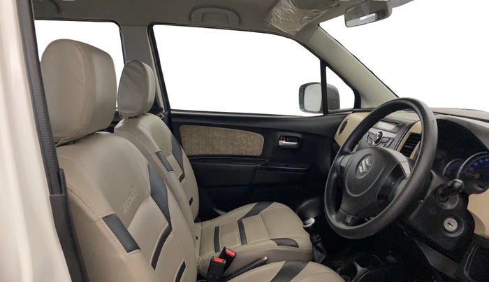 2017 Maruti Wagon R 1.0 VXI, Petrol, Manual, 39,175 km, Right Side Front Door Cabin