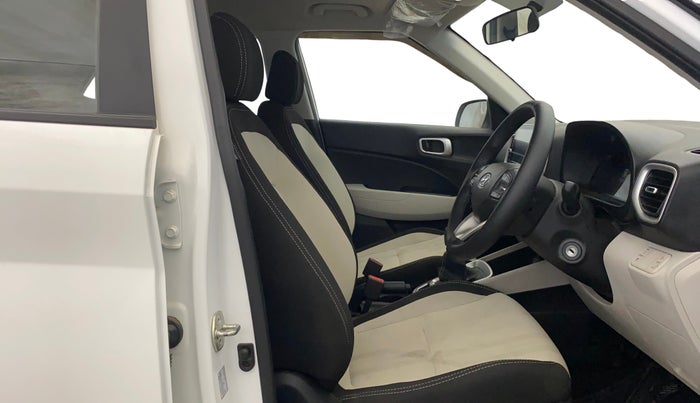 2023 Hyundai VENUE S(O) 1.2, Petrol, Manual, 8,416 km, Right Side Front Door Cabin