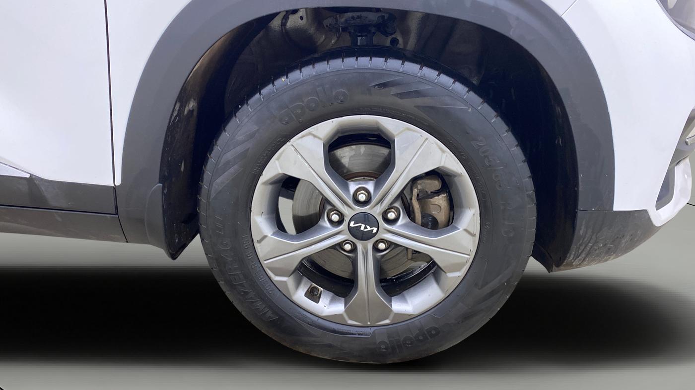 2023 KIA SELTOS HTK PLUS 1.5 DIESEL IMT, Diesel, Manual, 1,17,162 km, Right Front Wheel