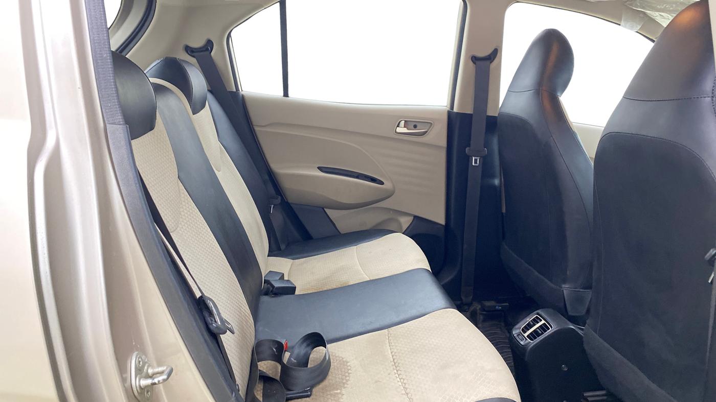 2019 Hyundai NEW SANTRO SPORTZ MT, Petrol, Manual, 35,542 km, Right Side Rear Door Cabin
