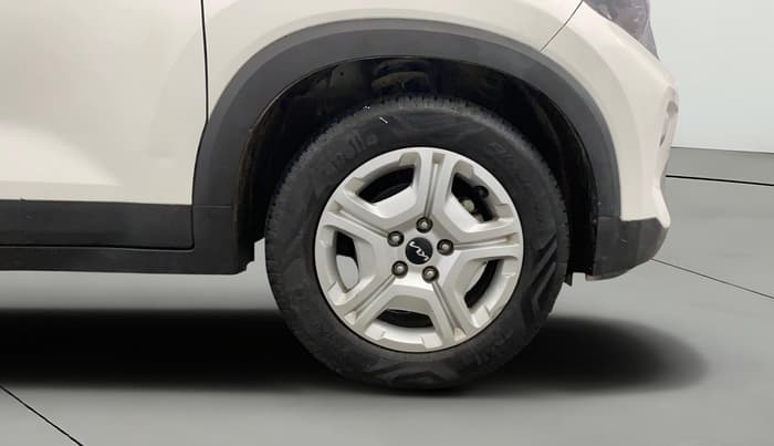 2023 KIA SONET HTK PLUS 1.0 IMT, Petrol, Manual, 9,341 km, Right Front Wheel
