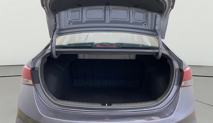 2018 Hyundai Verna 1.6 EX VTVT AT, Petrol, Automatic, 34,378 km, Boot Open Zoomed View