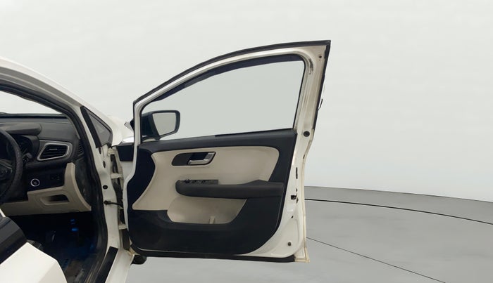 2021 Tata ALTROZ XZ PETROL, Petrol, Manual, 47,347 km, RHS Front Door