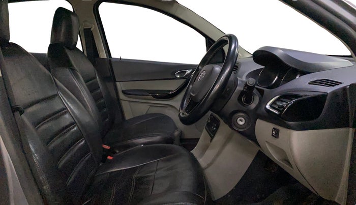 2019 Tata Tiago XZ PLUS PETROL, CNG, Manual, 63,290 km, Right Side Front Door Cabin