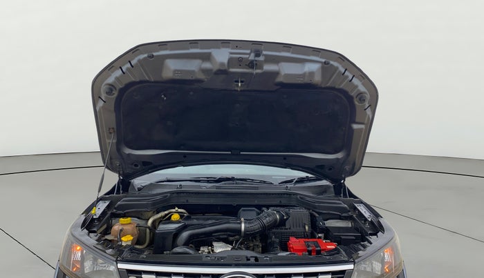 2021 Mahindra XUV300 W6 1.5 Diesel, Diesel, Manual, 62,329 km, Open Bonet