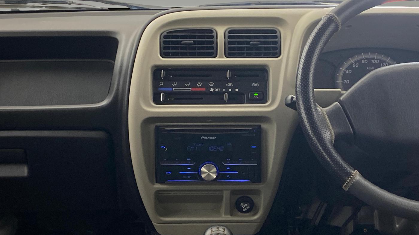 2018 Maruti Eeco 5 STR WITH A/C+HTR, Petrol, Manual, 38,080 km, Air Conditioner