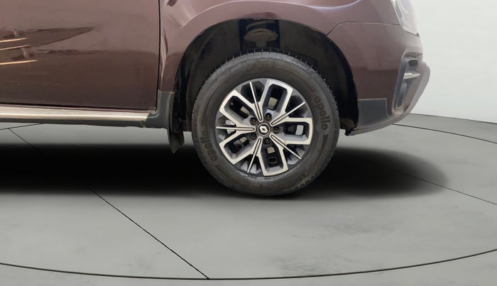 2021 Renault Duster RXZ 1.5 PETROL MT, Petrol, Manual, 33,610 km, Right Front Wheel