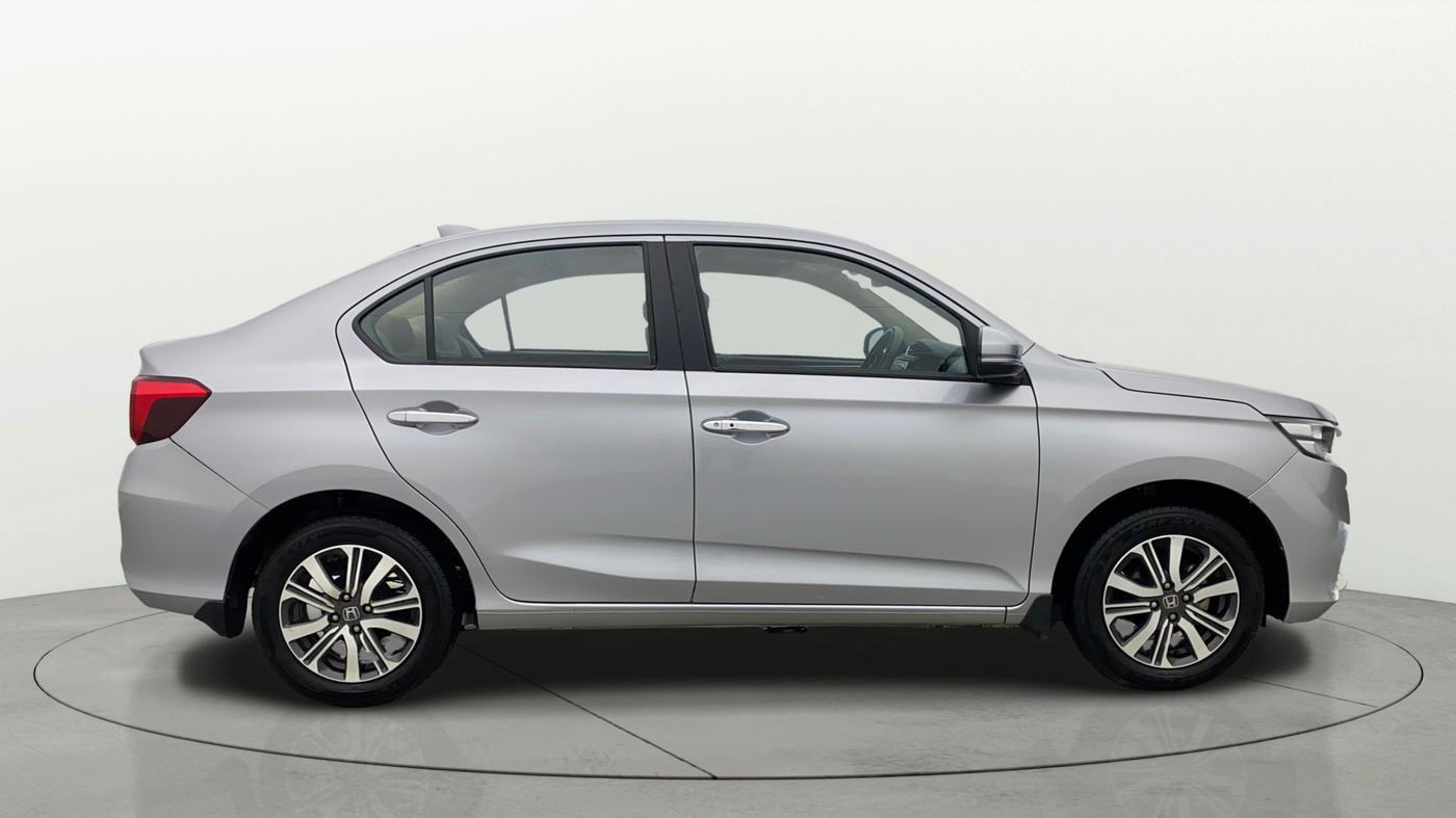 2023 Honda Amaze 1.2L I-VTEC VX, Petrol, Manual, 17,808 km, Right Side View