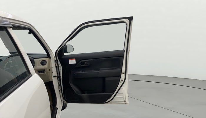 2019 Maruti New Wagon-R LXI CNG 1.0, CNG, Manual, 70,598 km, RHS Front Door