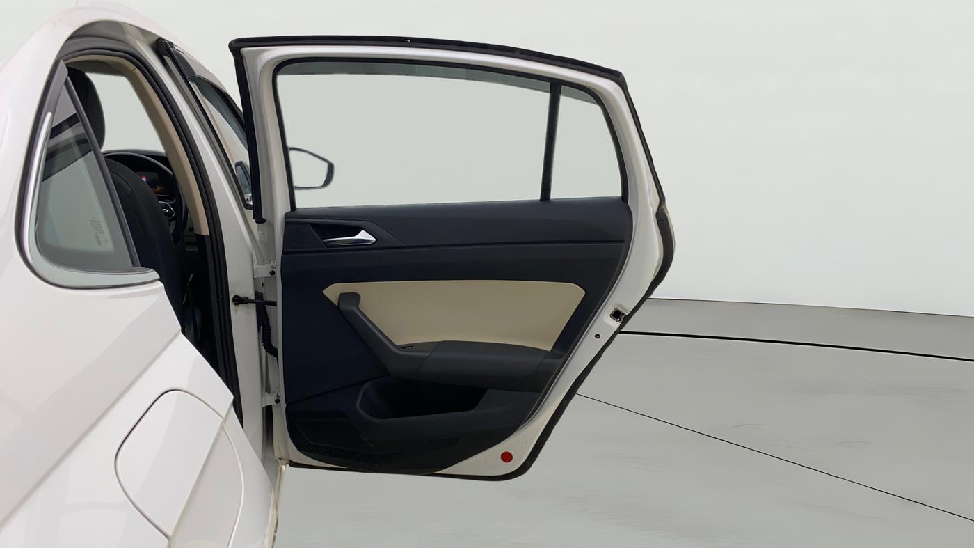 2024 Skoda SLAVIA STYLE 1.0L TSI AT, Petrol, Automatic, 26,163 km, RHS Rear Door