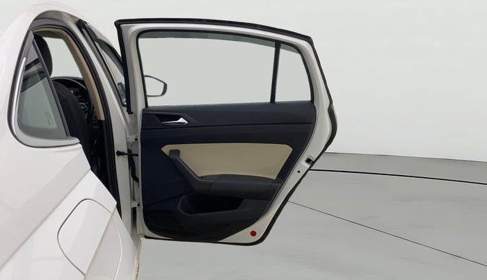 2024 Skoda SLAVIA STYLE 1.0L TSI AT, Petrol, Automatic, 26,163 km, RHS Rear Door