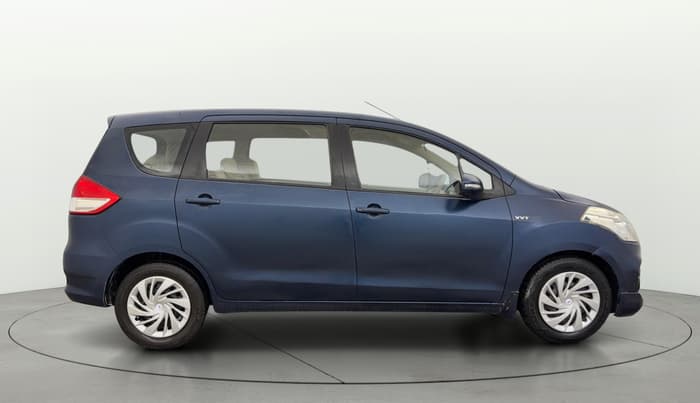 2017 Maruti Ertiga VXI, Petrol, Manual, 93,018 km, Right Side View