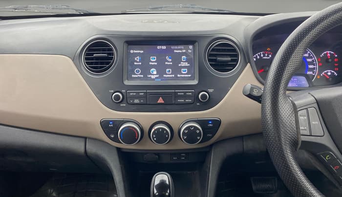 2017 Hyundai Grand i10 SPORTZ (O) AT 1.2 KAPPA VTVT, Petrol, Automatic, 31,831 km, Air Conditioner