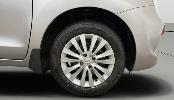 2021 Maruti Baleno DELTA PETROL 1.2, Petrol, Manual, 38,383 km, Right Front Wheel