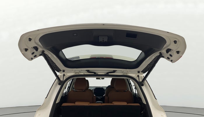 2020 MG HECTOR PLUS SHARP 1.5 PETROL TURBO DCT 6-STR, Petrol, Automatic, 47,294 km, Boot Door Open