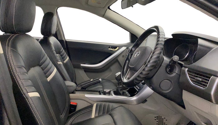 2018 Tata NEXON XZ PLUS PETROL, Petrol, Manual, 1,37,419 km, Right Side Front Door Cabin
