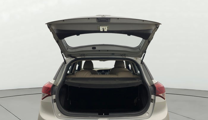 2016 Hyundai Elite i20 SPORTZ 1.2, Petrol, Manual, 49,189 km, Boot Door Open