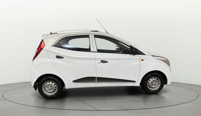 2017 Hyundai Eon ERA + SE, Petrol, Manual, 83,628 km, Right Side View