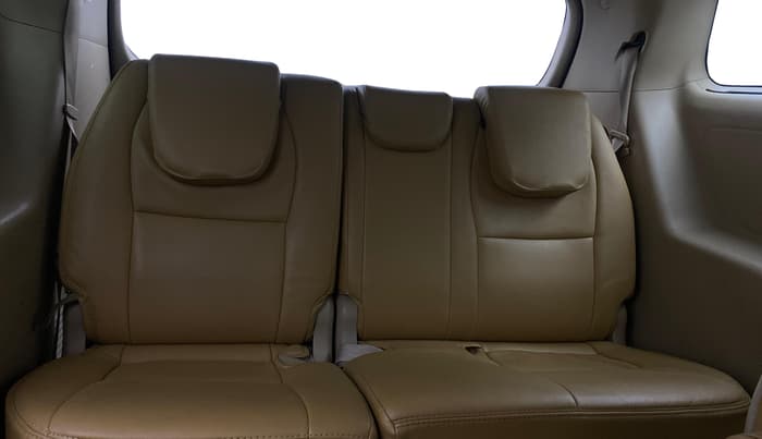 2020 KIA CARNIVAL PRESTIGE 2.2 7 STR, Diesel, Automatic, 1,21,694 km, Third Seat Row ( optional )