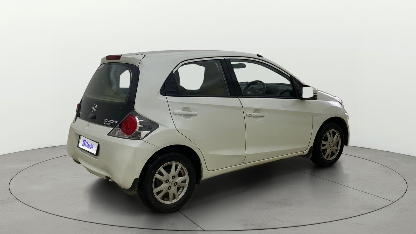 2015 Honda Brio VX AT, Petrol, Automatic, 56,639 km, Right Back Diagonal