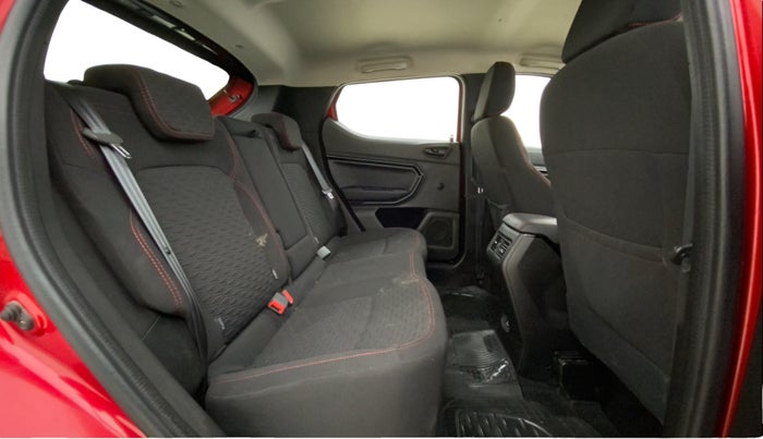 2023 Renault Kiger RXZ AMT, Petrol, Automatic, 12,858 km, Right Side Rear Door Cabin