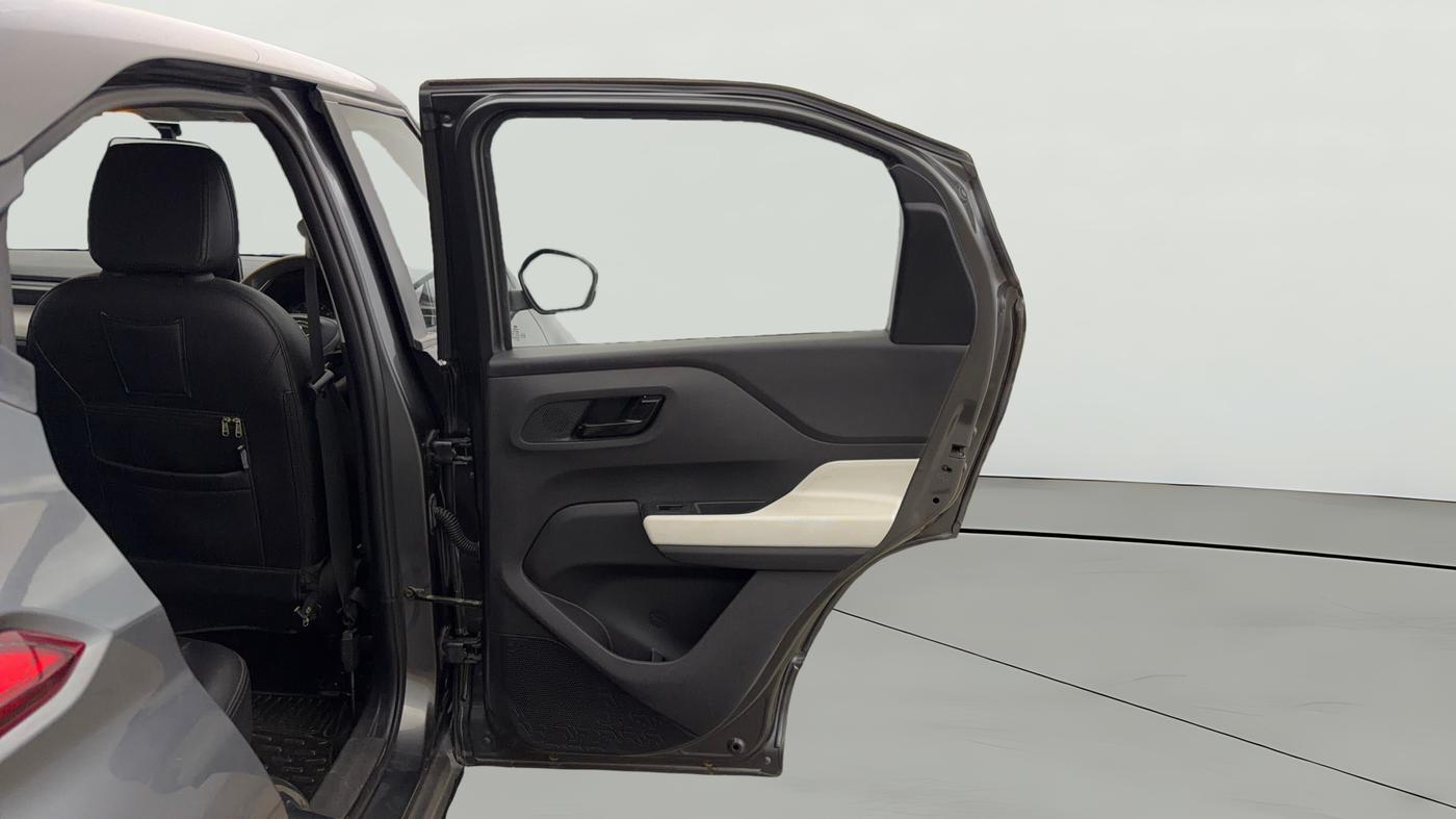 2021 Tata PUNCH ACCOMPLISHED AMT, Petrol, Automatic, 46,898 km, RHS Rear Door
