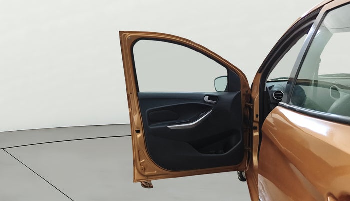 2016 Ford New Figo TREND 1.2 PETROL, Petrol, Manual, 92,442 km, LHS Front Door