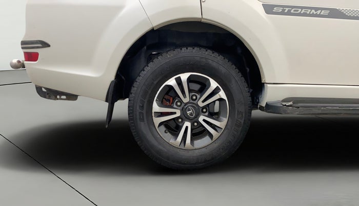 2019 Tata Safari Storme 2.2 EX 4X2, Diesel, Manual, 1,39,127 km, Right Rear Wheel