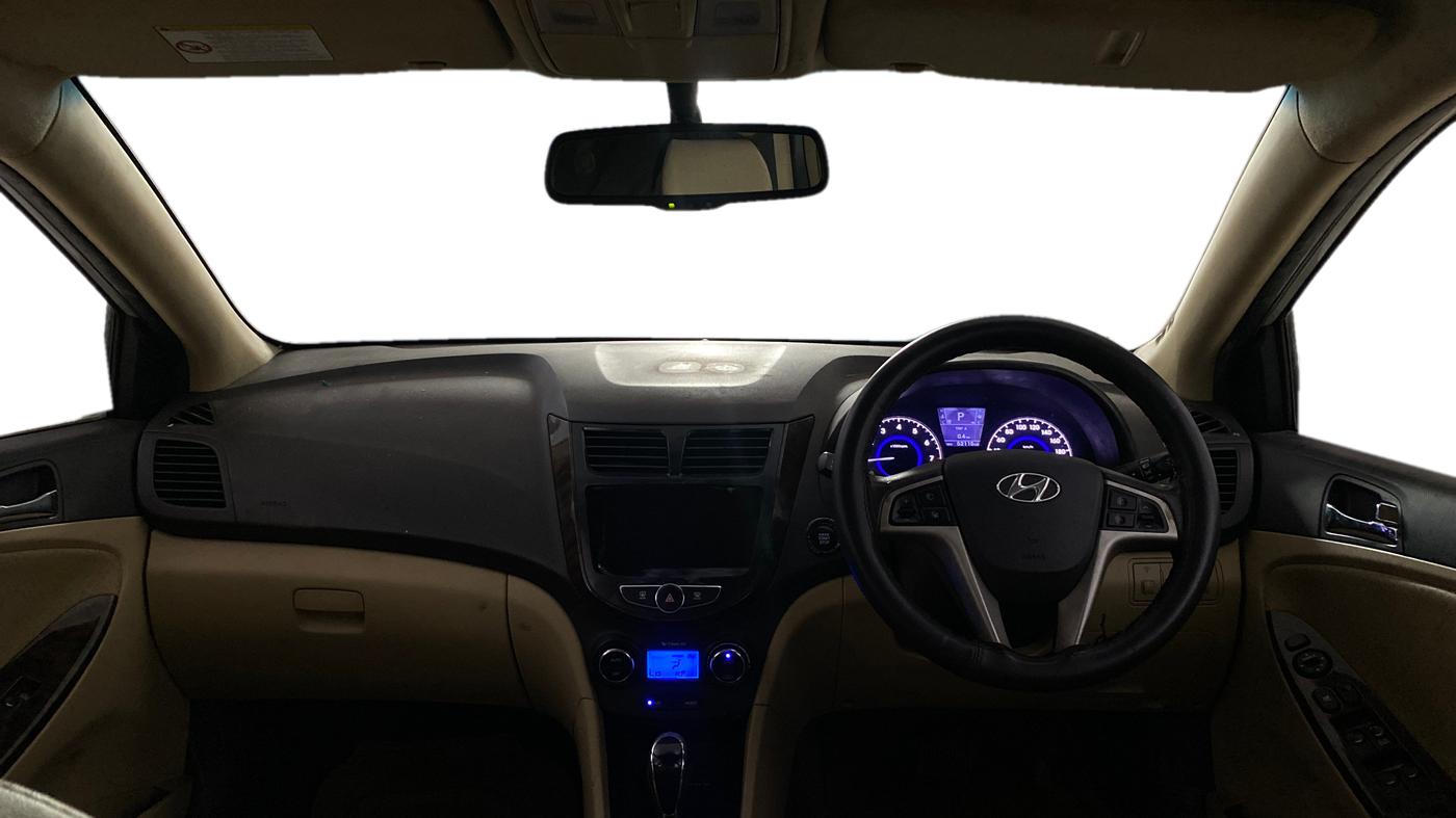 2013 Hyundai Verna FLUIDIC 1.6 VTVT SX AT, Petrol, Automatic, 52,115 km, Dashboard