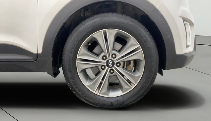 2017 Hyundai Creta SX PLUS AT 1.6 DIESEL, Diesel, Automatic, 89,988 km, Right Front Wheel