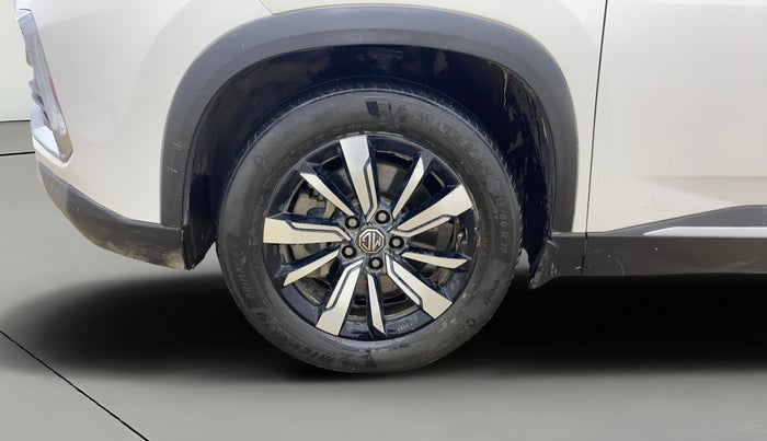 2019 MG HECTOR SMART 1.5 DCT PETROL, CNG, Automatic, 91,563 km, Left Front Wheel