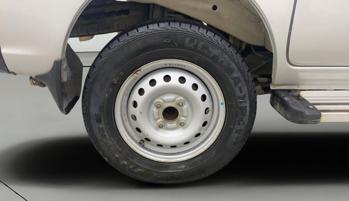 2022 Maruti Eeco 5 STR AC, Petrol, Manual, 18,768 km, Right Rear Wheel